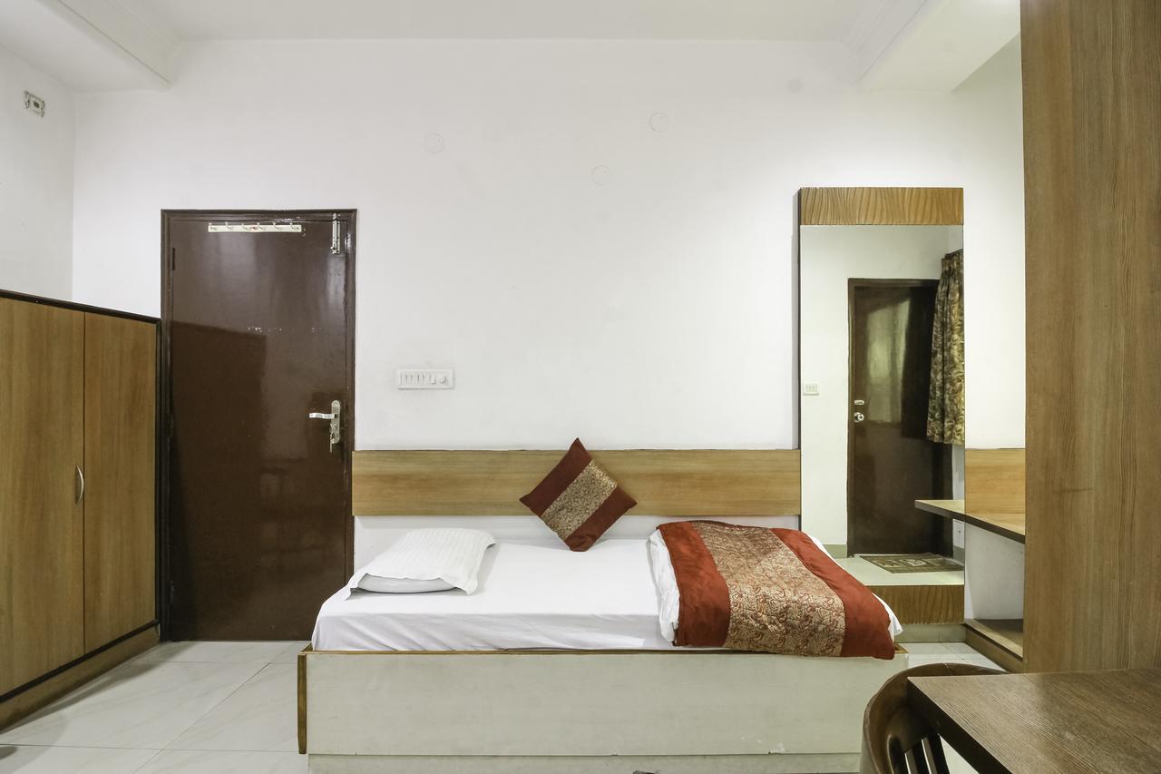 Oyo 3472 Hotel Rama Inn New Delhi Exterior photo